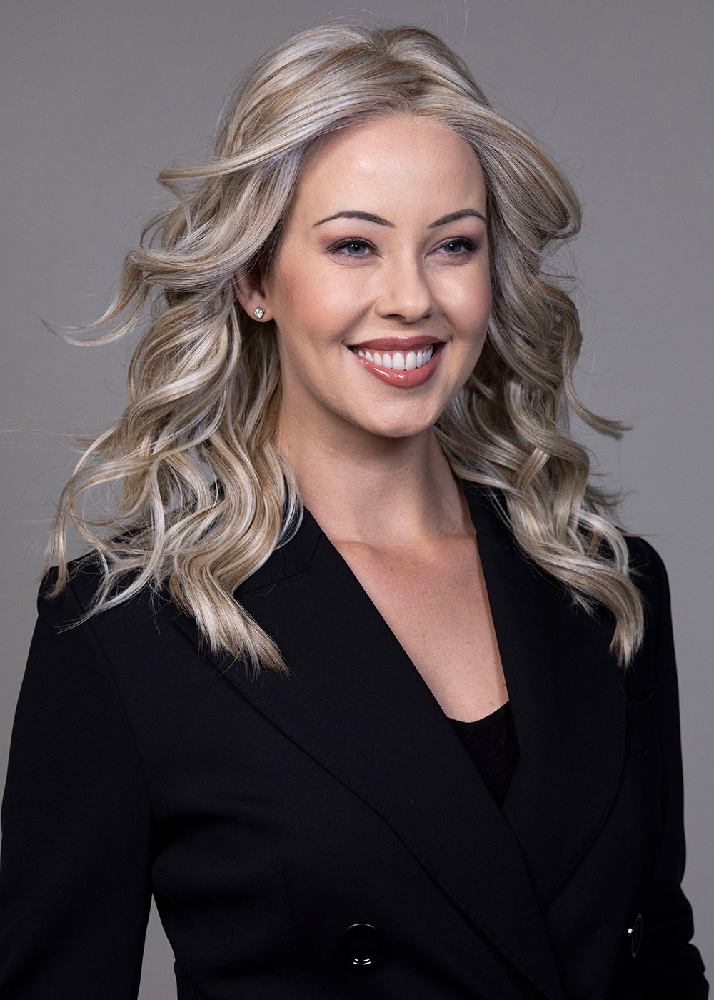 Elle Wig by Belle Tress | Heat Friendly Synthetic