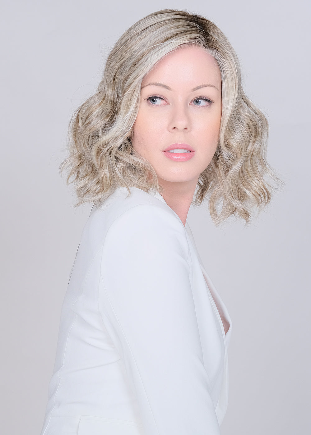 Hand-Tied Caliente V by Belle Tress | Café 2.0 Collection | Heat Friendly Synthetic