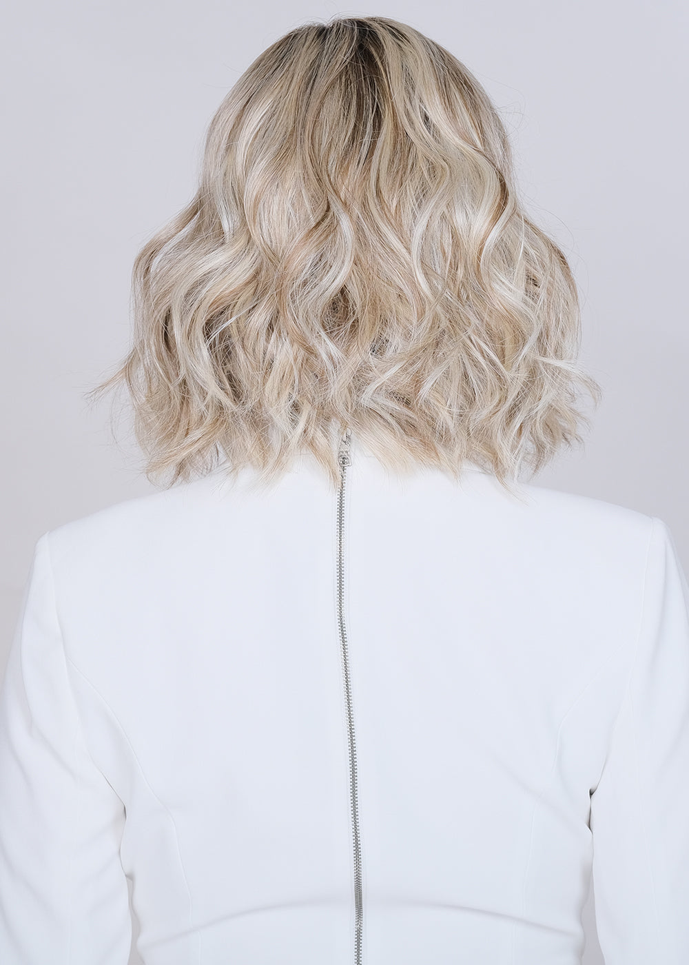 Hand-Tied Caliente V by Belle Tress | Café 2.0 Collection | Heat Friendly Synthetic