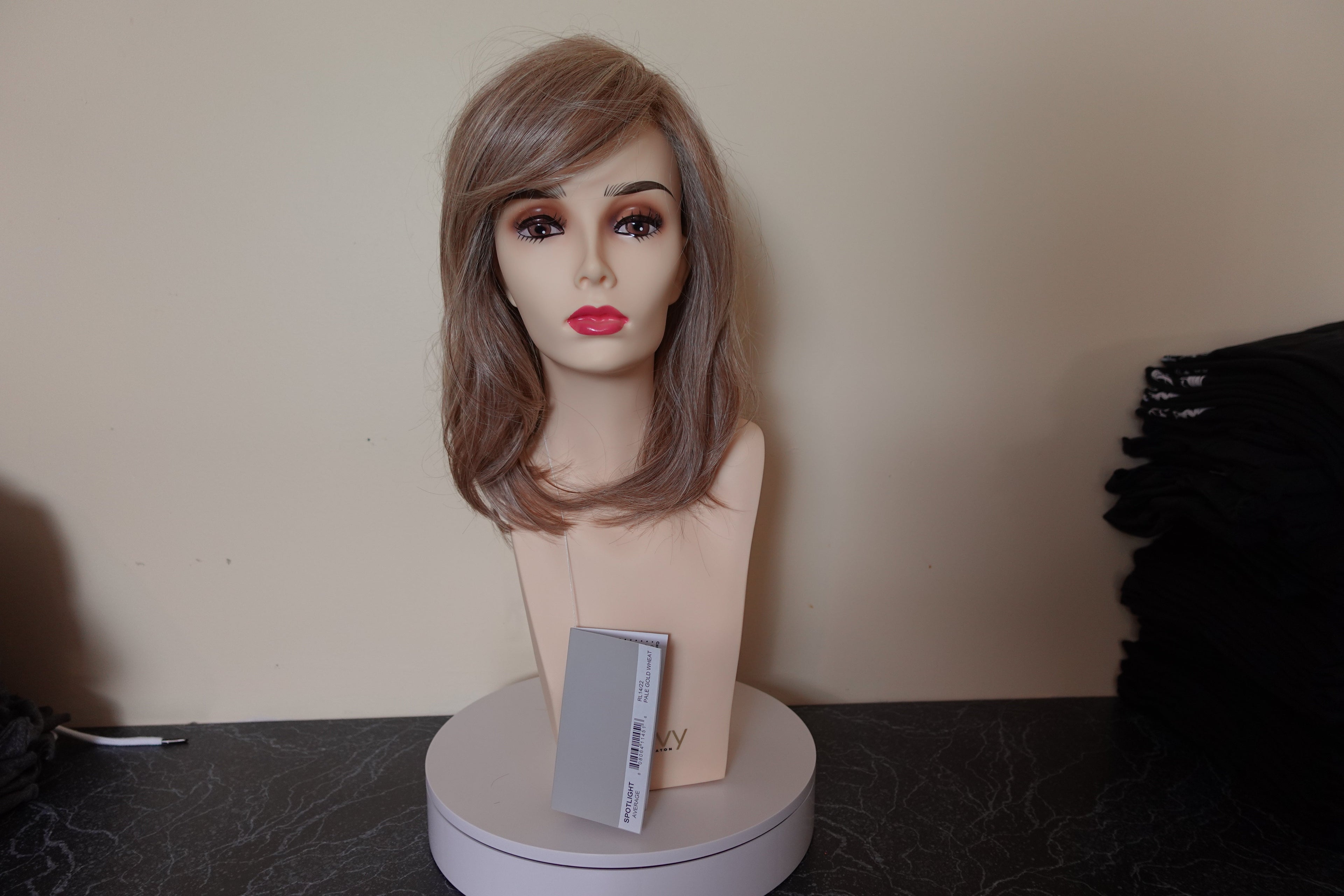 SHIRLEY'S EXCLUSIVE | Spotlight Wig by Raquel Welch | RL14/22 Pale Gold Wheat | PROFESSIONALLY STYLED