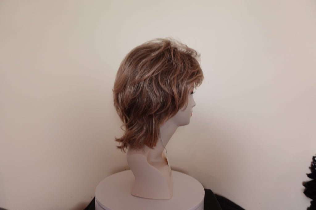 SUNDAY SHOWCASE | Janet | Machine Made Cap | Blonde