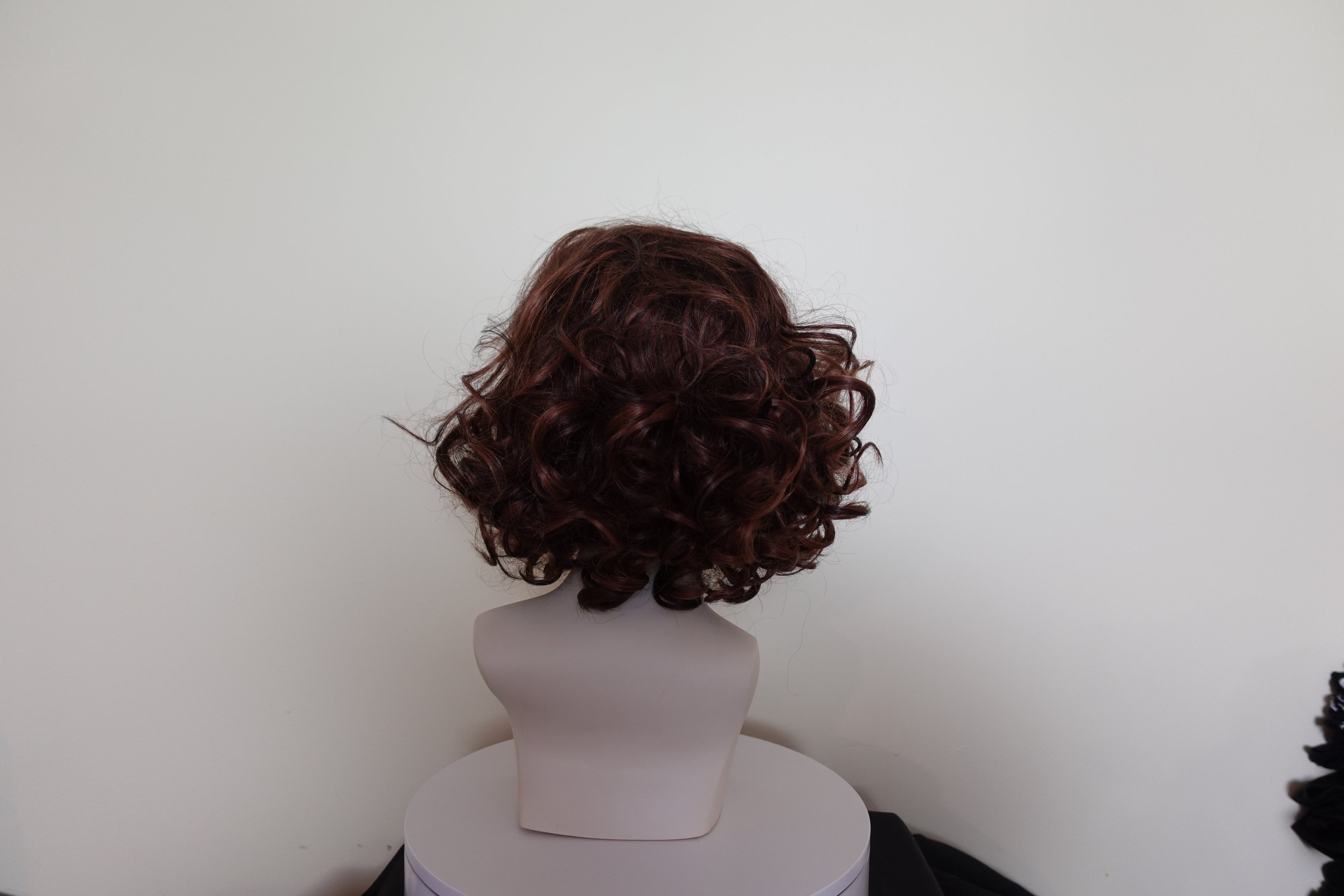 SUNDAY SHOWCASE | Tousled Tonya | Skin Top Machine Made Cap | P4/27/30