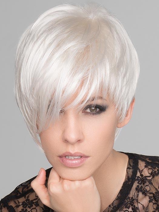 Disc Wig by Ellen Wille | Hair Power | Synthetic Fiber