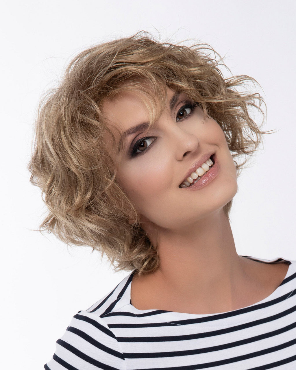 Suzi Wig by Envy | Open Top | Synthetic Fiber
