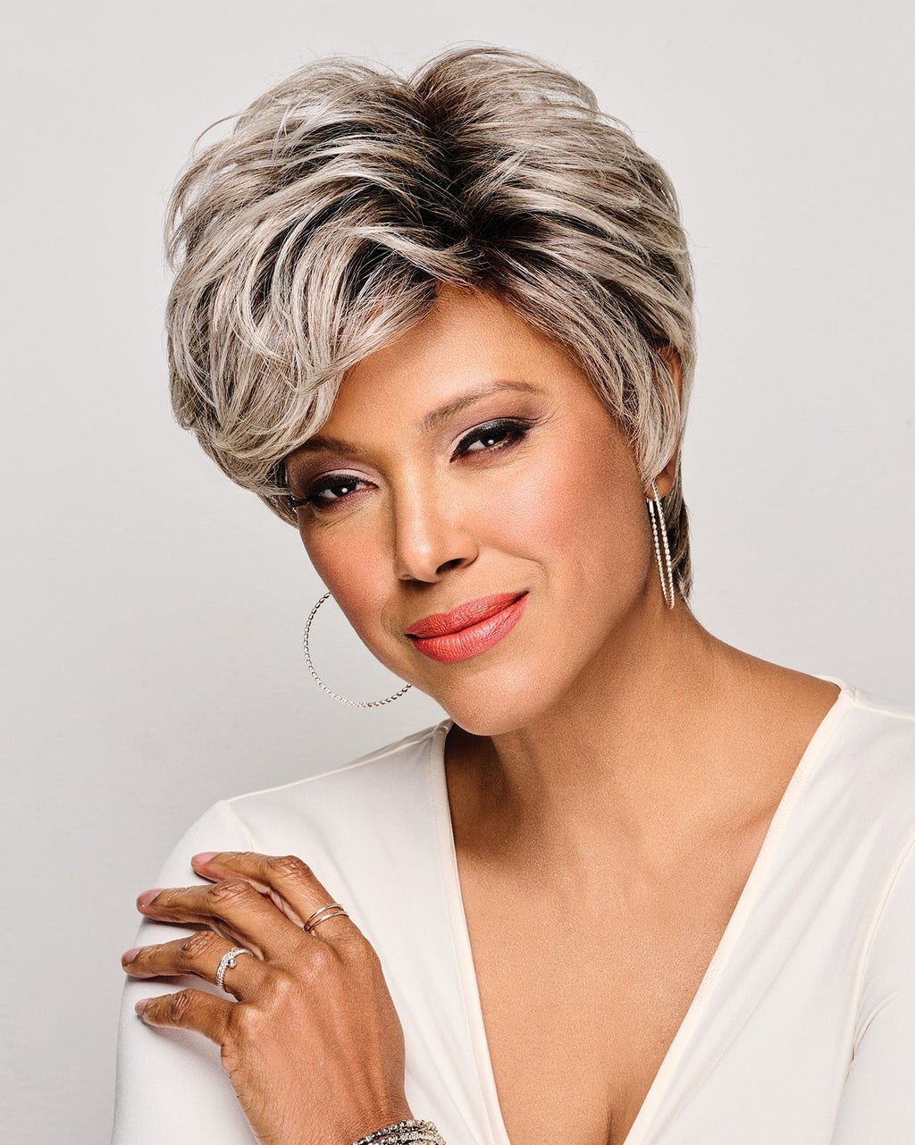 Simone Wig by Kim Kimble | Heat Friendly Synthetic