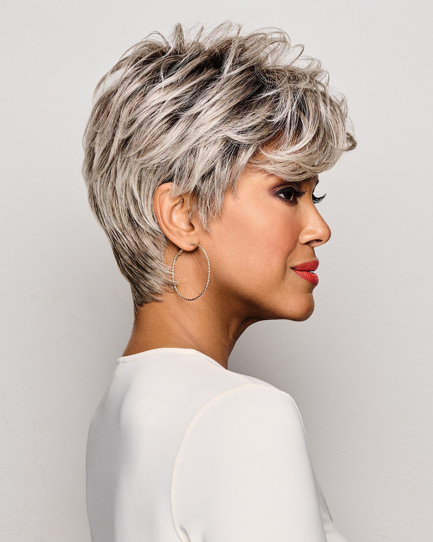 Simone Wig by Kim Kimble | Heat Friendly Synthetic