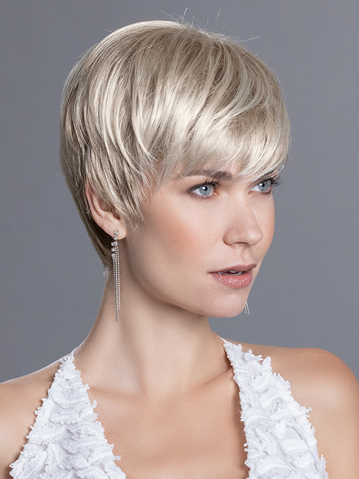 Pixie Wig by Ellen Wille | Changes | Synthetic Fiber