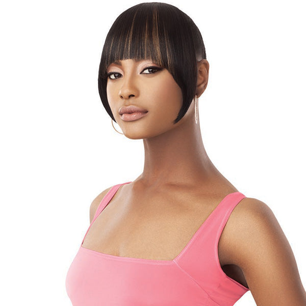 Outre Pretty Quick Clip-on Bang - CRESCENT CHINA BANG