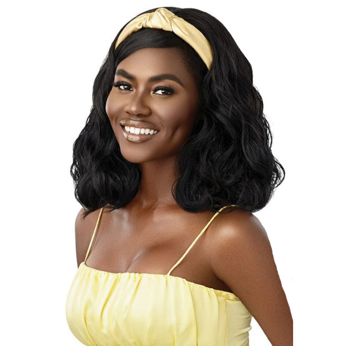 Outre Synthetic Converti Cap Wig - CHARMING WAVES